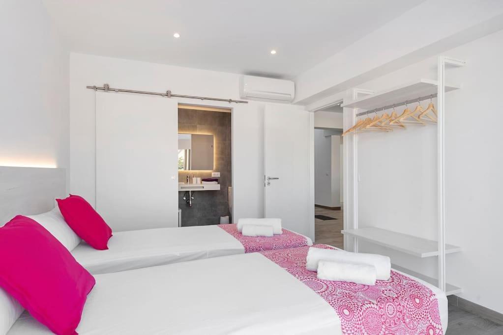Villa Noka Cala'N Blanes  Εξωτερικό φωτογραφία